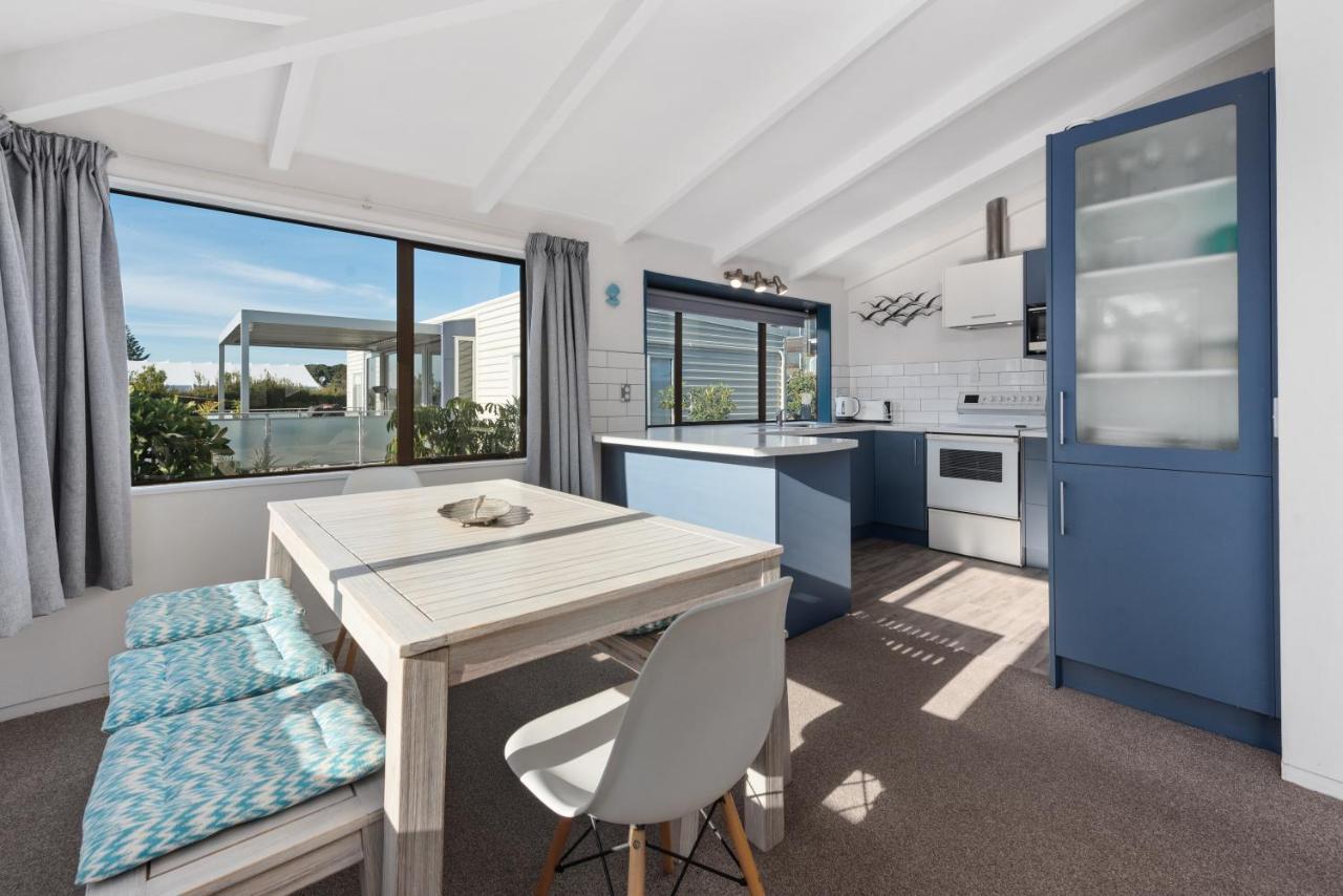 The Blue Beach House Mount Maunganui Eksteriør billede